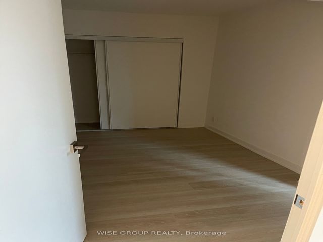508 - 30 Tretti Way