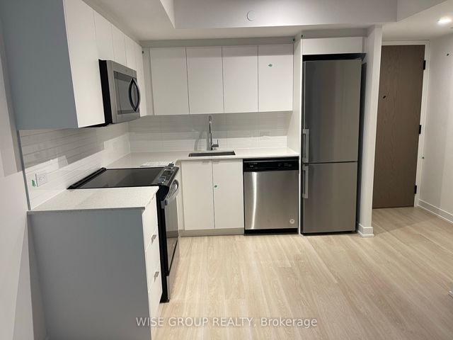 508 - 30 Tretti Way