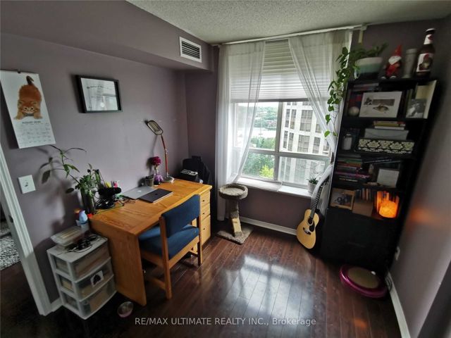 1105 - 55 Harrison Garden Blvd