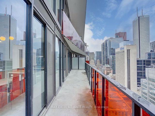 2401 - 215 Queen St W
