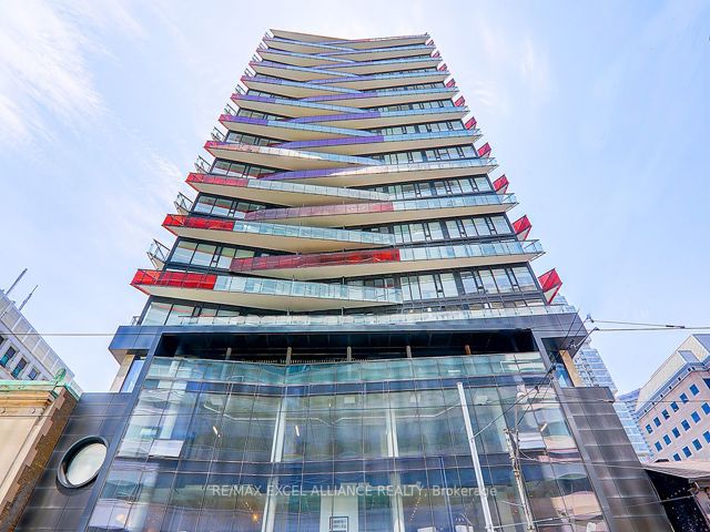 2401 - 215 Queen St W