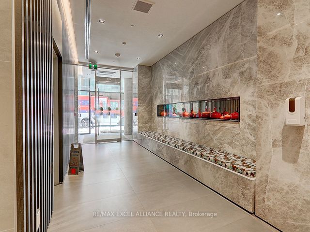 2401 - 215 Queen St W
