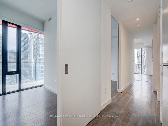 2401 - 215 Queen St W