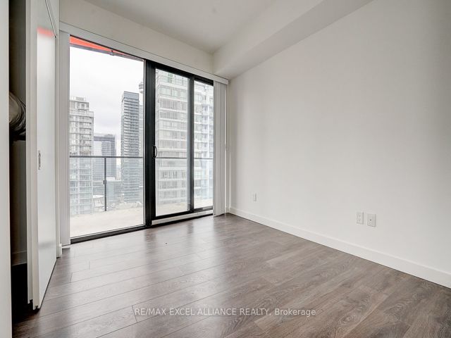 2401 - 215 Queen St W