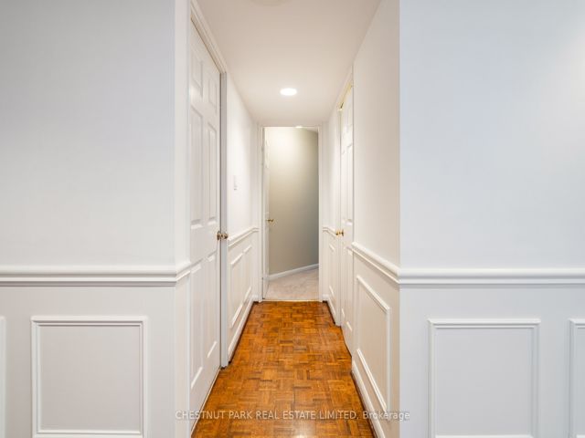 410 - 278 Bloor St E