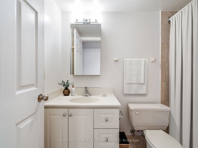 410 - 278 Bloor St E