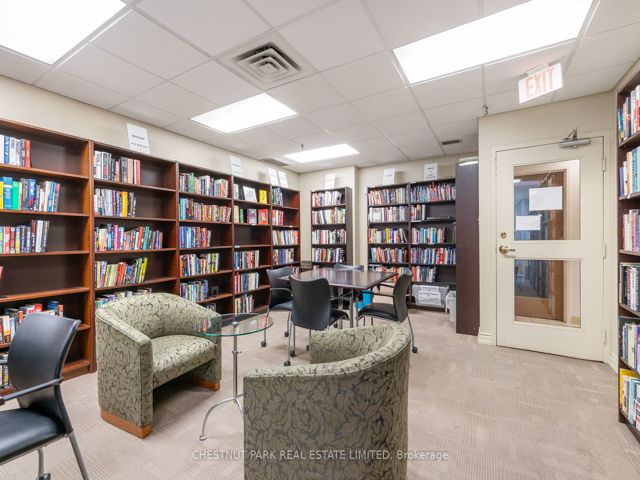 410 - 278 Bloor St E
