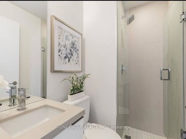 3602 - 8 Eglinton Ave E