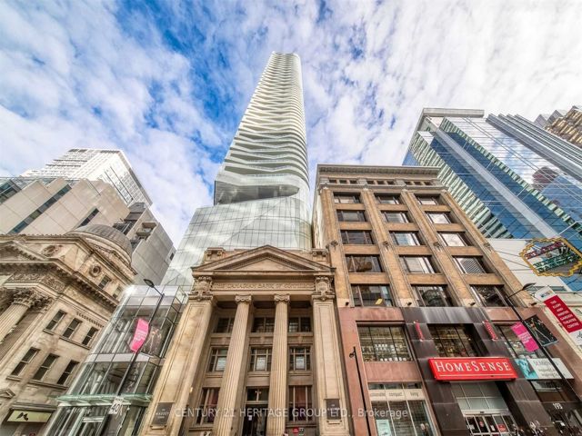 2410 - 197 Yonge St