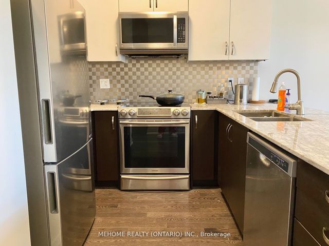 107 - 23 Eldora Ave