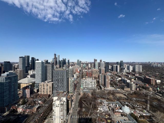 PH07 - 319 Jarvis St
