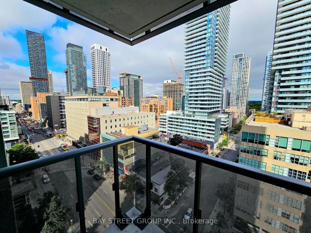 1205 - 125 Redpath Ave