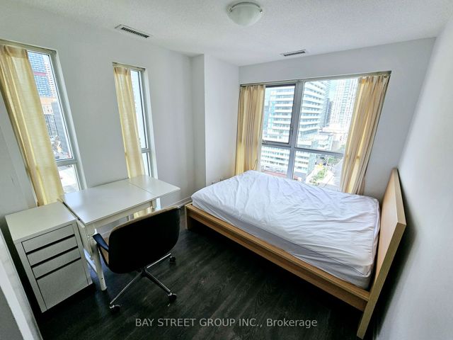 1205 - 125 Redpath Ave