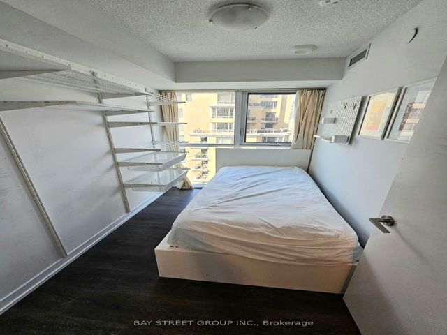 1205 - 125 Redpath Ave