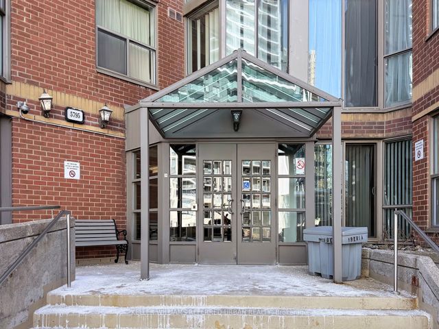 1205 - 5795 Yonge St N