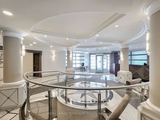 PH00 - 18 Pemberton Ave