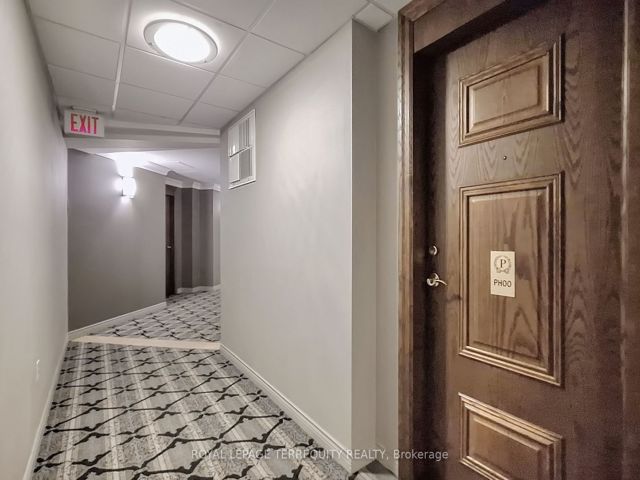 PH00 - 18 Pemberton Ave