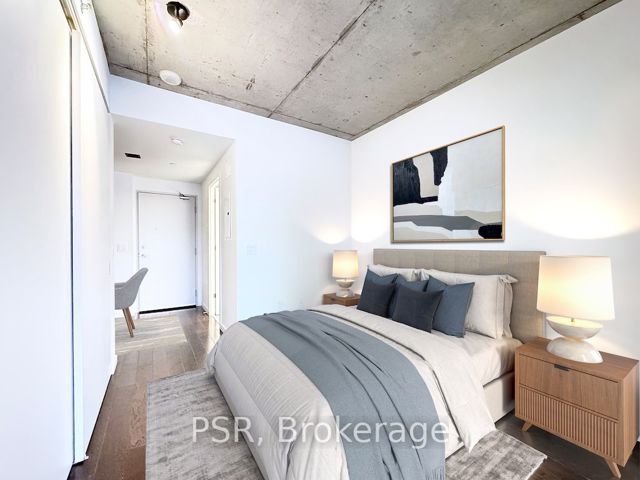 811 - 32 Trolley Cres