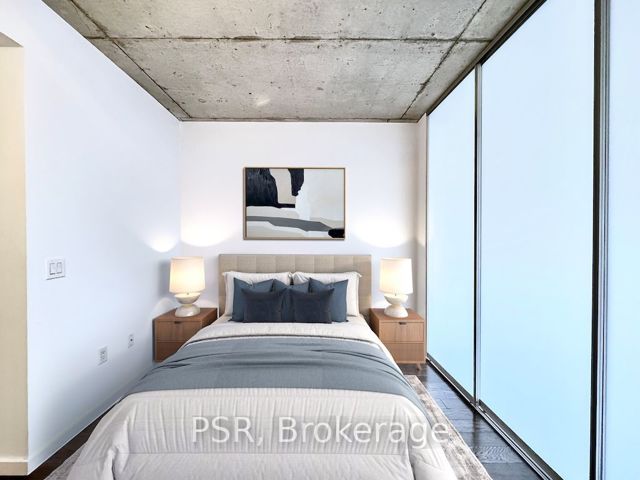 811 - 32 Trolley Cres