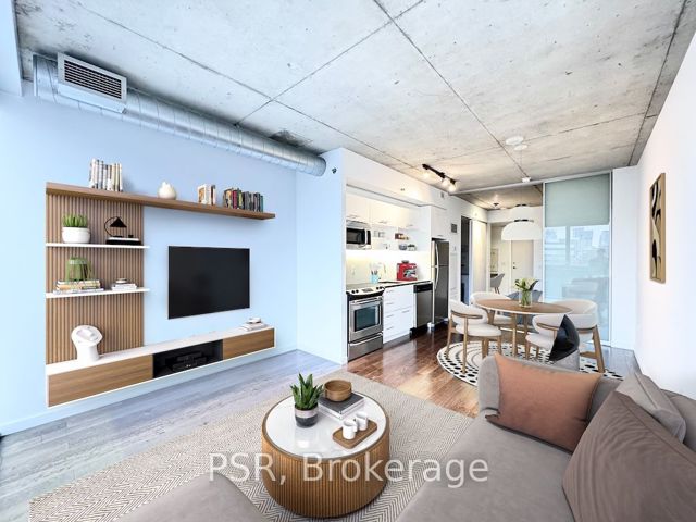 811 - 32 Trolley Cres