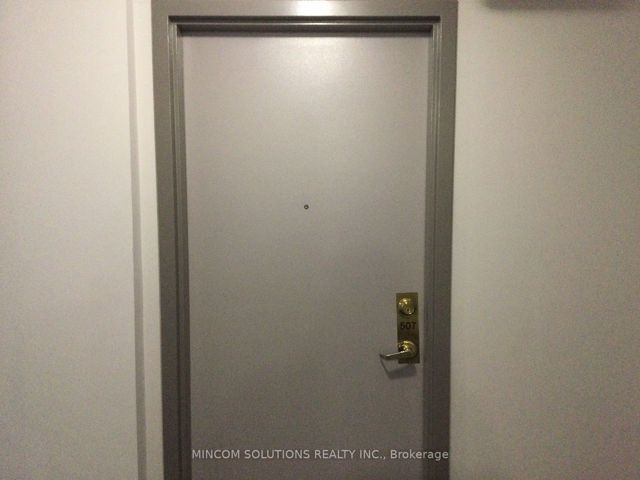 507 - 555 Wilson Heights Blvd