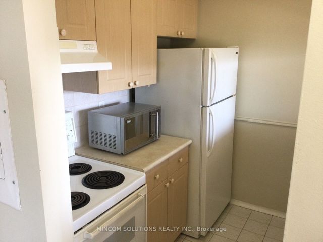 507 - 555 Wilson Heights Blvd