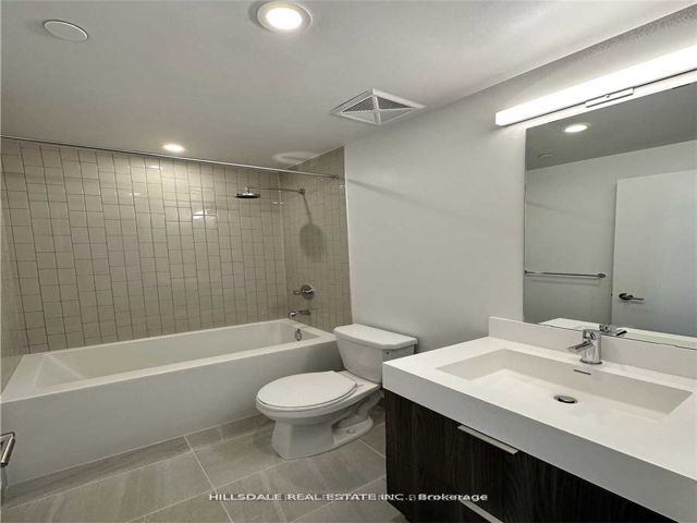 1403 - 130 River St