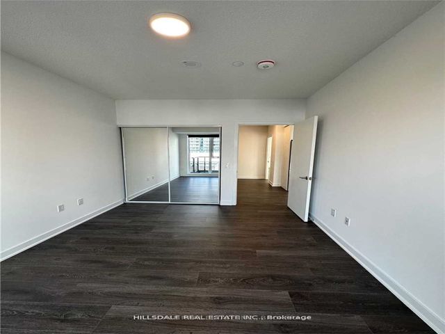 1403 - 130 River St