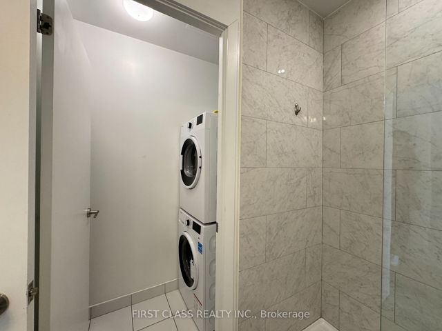 709 - 36 Forest Manor Rd