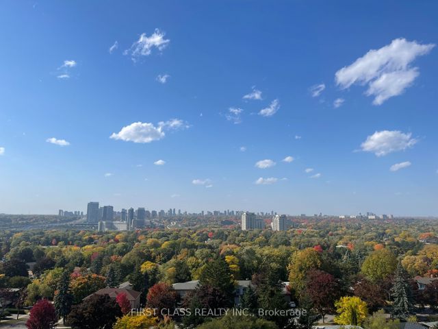 709 - 36 Forest Manor Rd