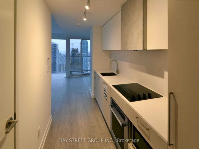 2207 - 19 Western Battery Rd