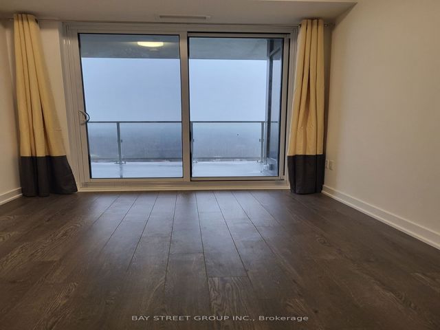 2309 - 50 O'neill Rd W