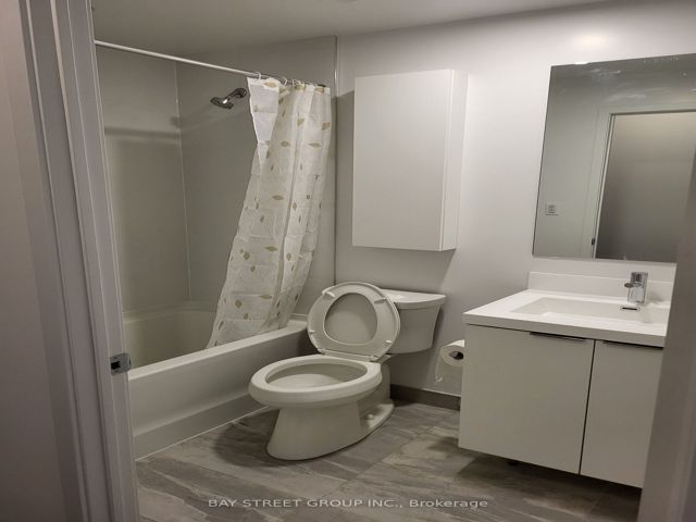 2309 - 50 O'neill Rd W