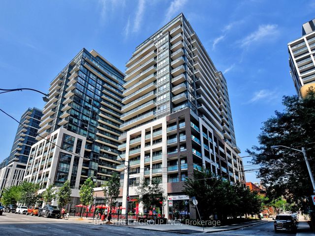 1122 - 460 Adelaide St E