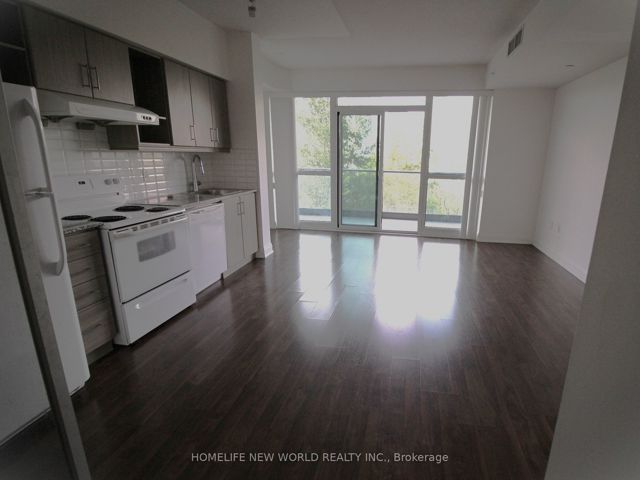 0301 - 160 Vanderhoof Ave