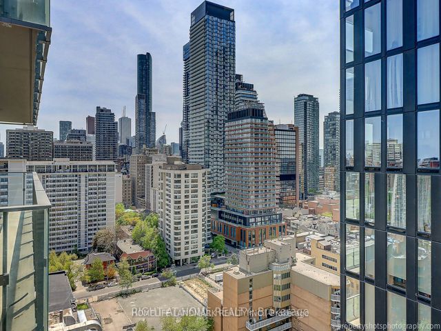 2111 - 50 Wellesley St