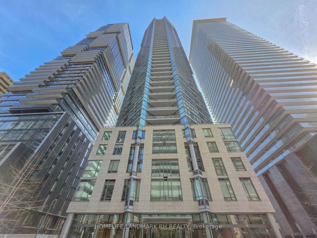2707 - 45 Charles St E