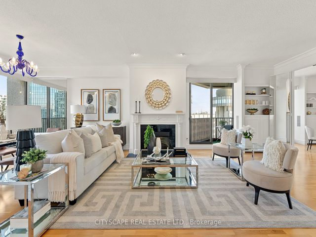 3510 - 33 Harbour Sq