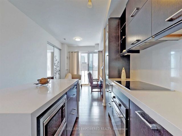 2403 - 65 St Mary St