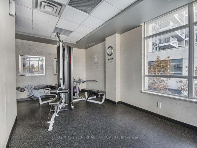 1211 - 4978 Yonge St