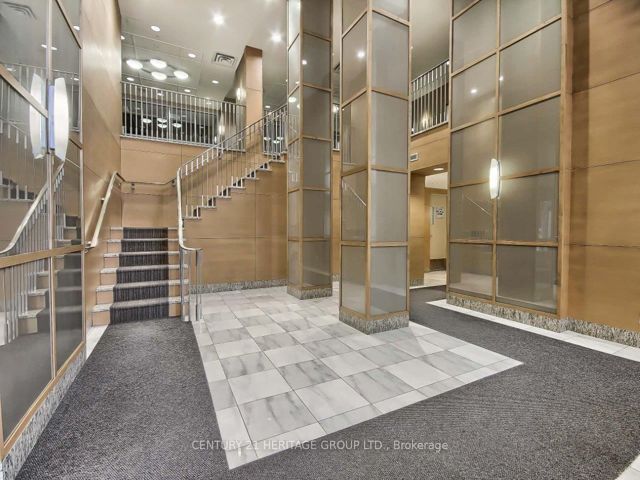 1211 - 4978 Yonge St