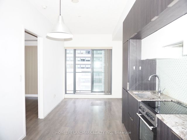 1402 - 159 Dundas St E
