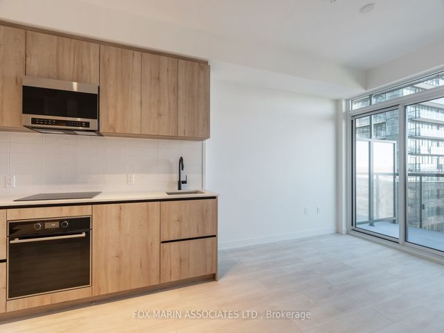 1808 - 117 Broadway Ave