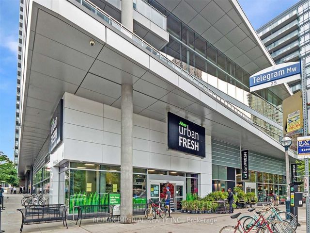 2808 - 11 Brunel Crt