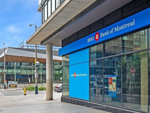 2808 - 11 Brunel Crt