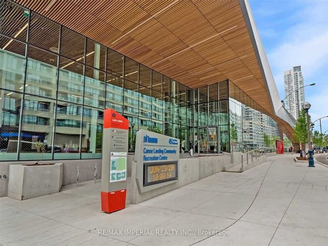 2808 - 11 Brunel Crt