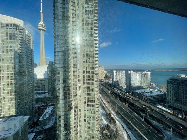 2808 - 11 Brunel Crt