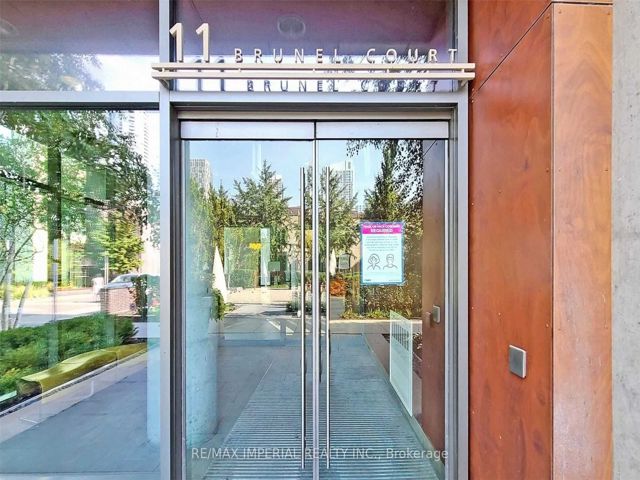 2808 - 11 Brunel Crt