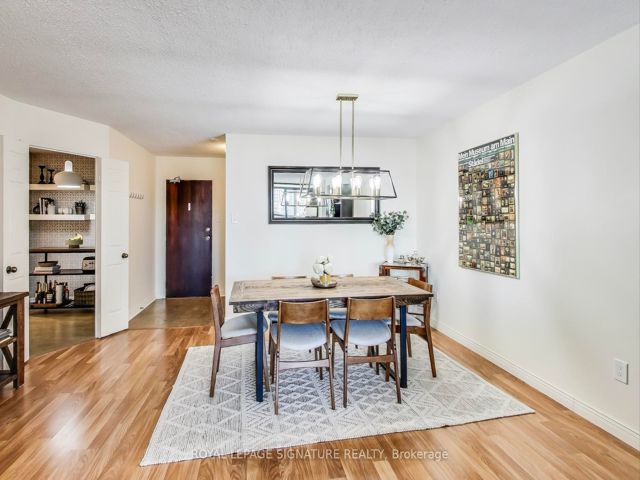 2107 - 33 Elmhurst Ave