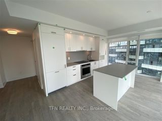 1412 - 470 Front St W